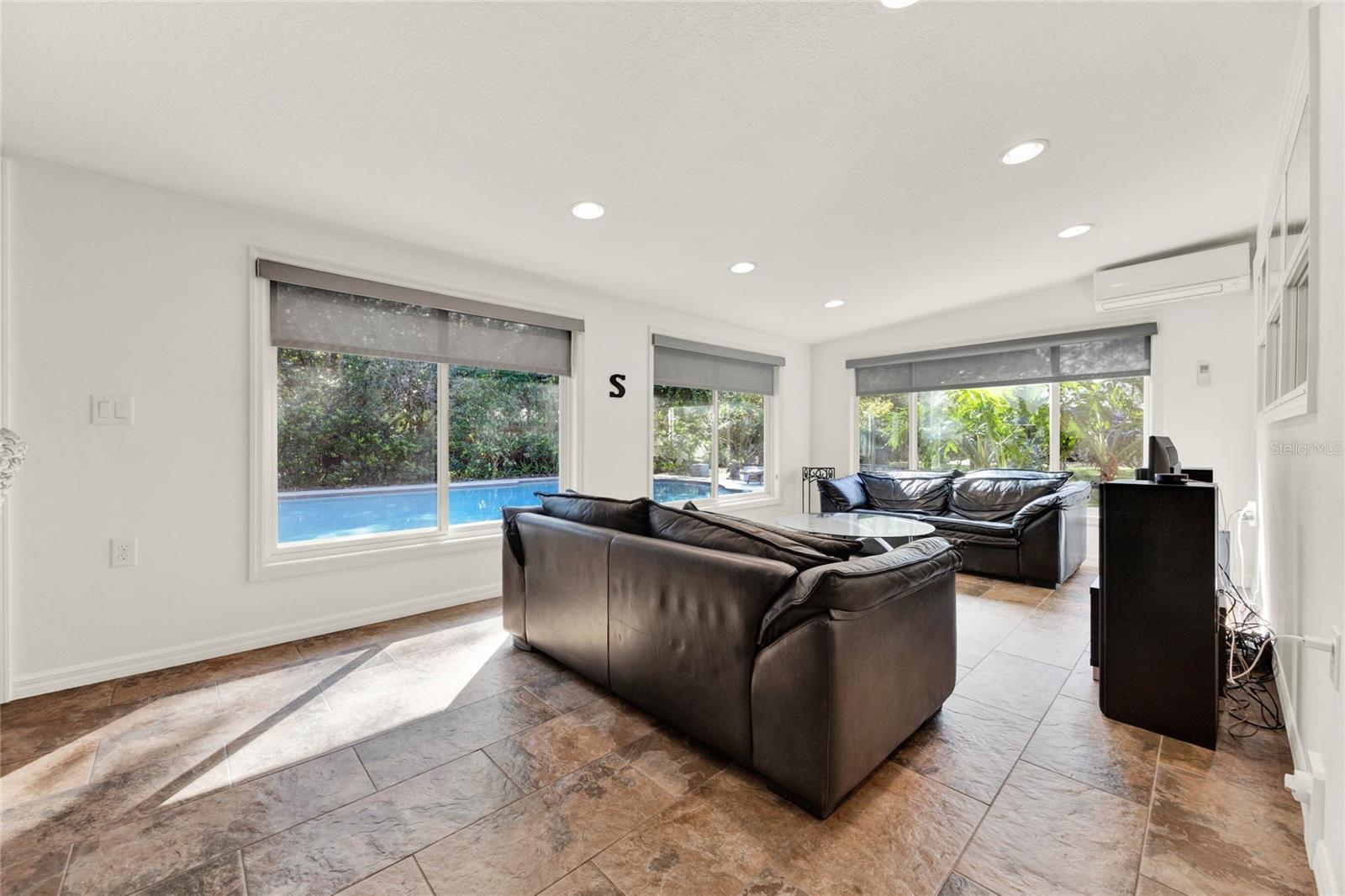 734 RIVERBEND BLVD, LONGWOOD, FL, 32779