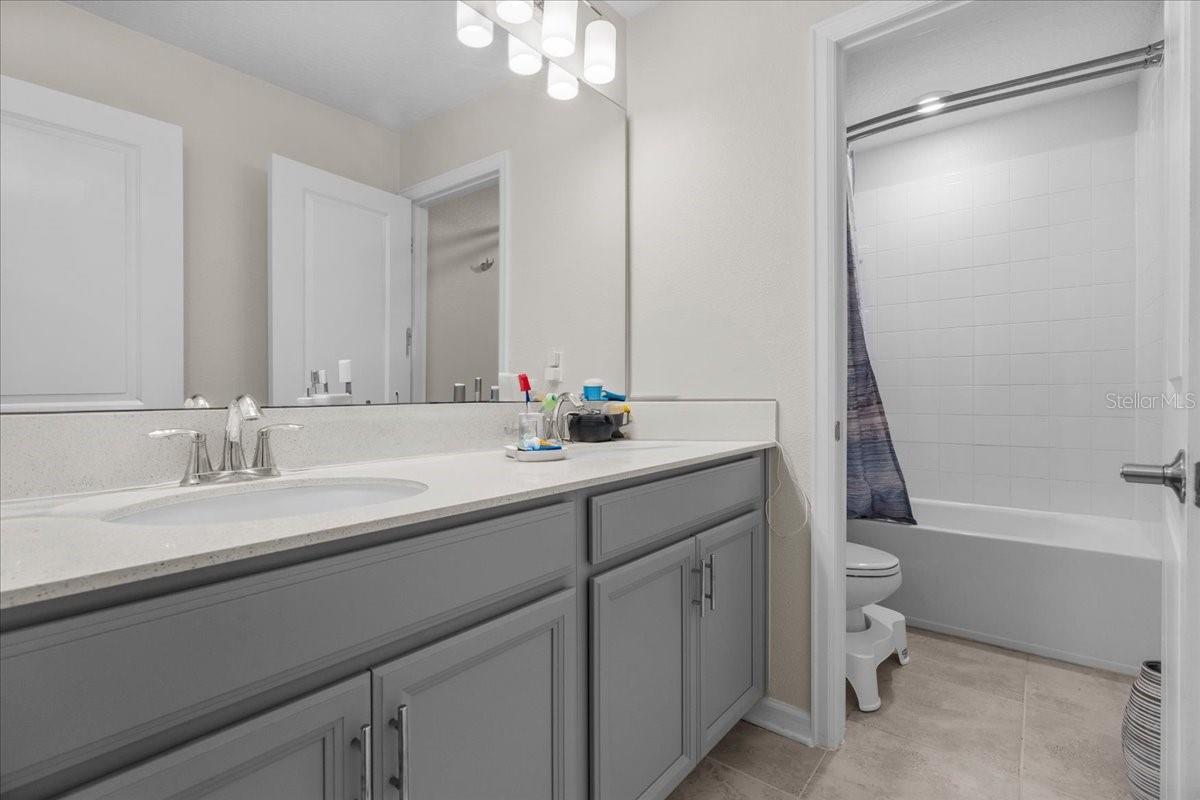 1092 DOWNSWING PL, DAVENPORT, FL, 33896