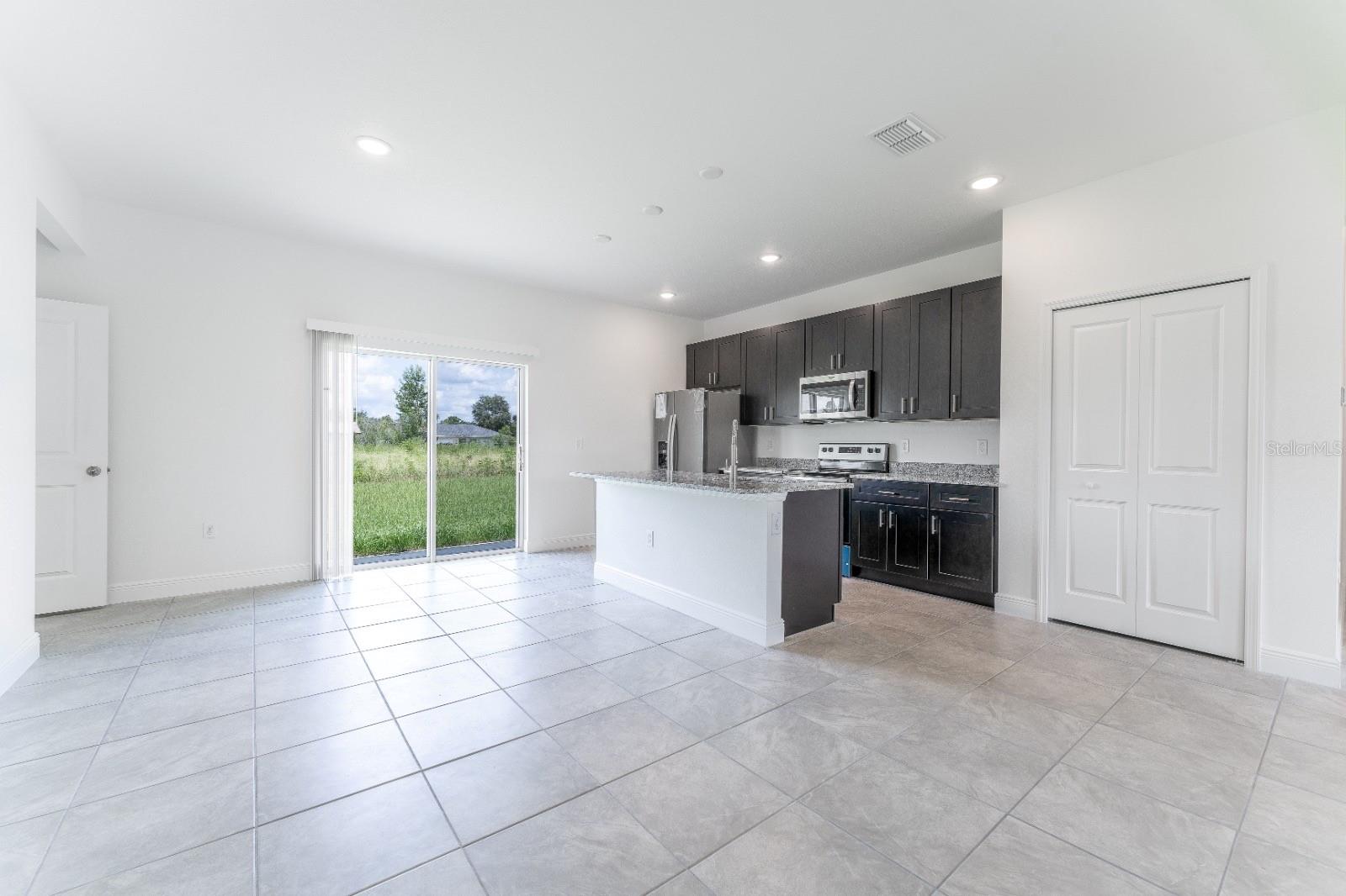 1910 LAKEVIEW LN, POINCIANA, FL, 34759