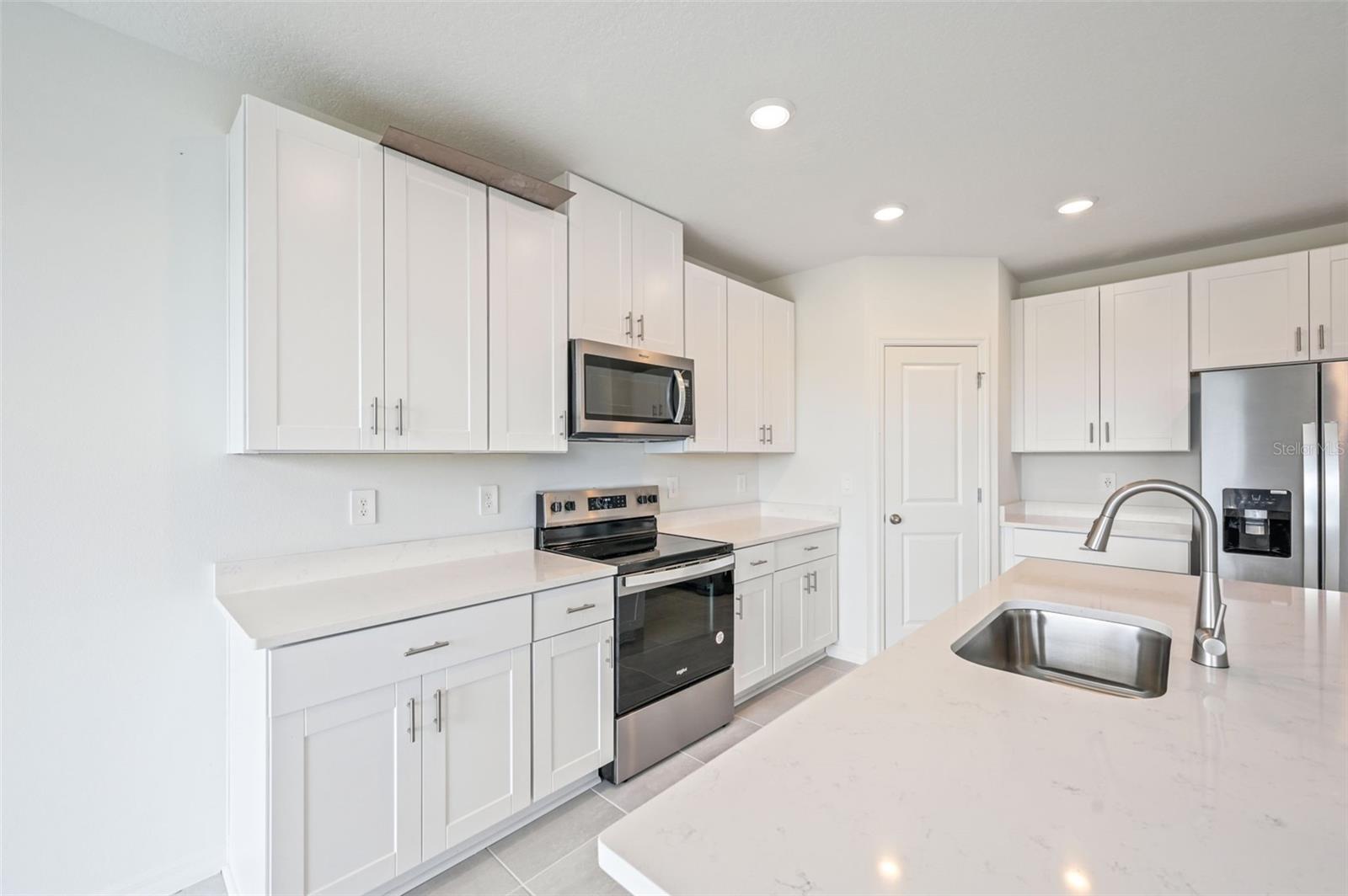 7748 GILCHRIST SPRINGS DR, PARRISH, FL, 34219