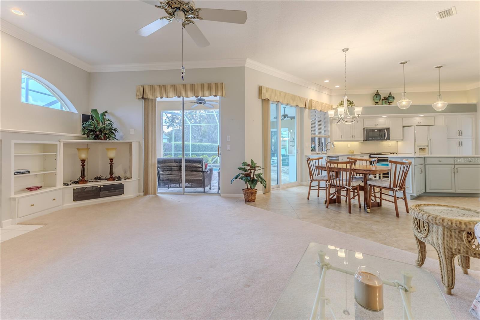 9088 JUSTINE DR, WEEKI WACHEE, FL, 34613