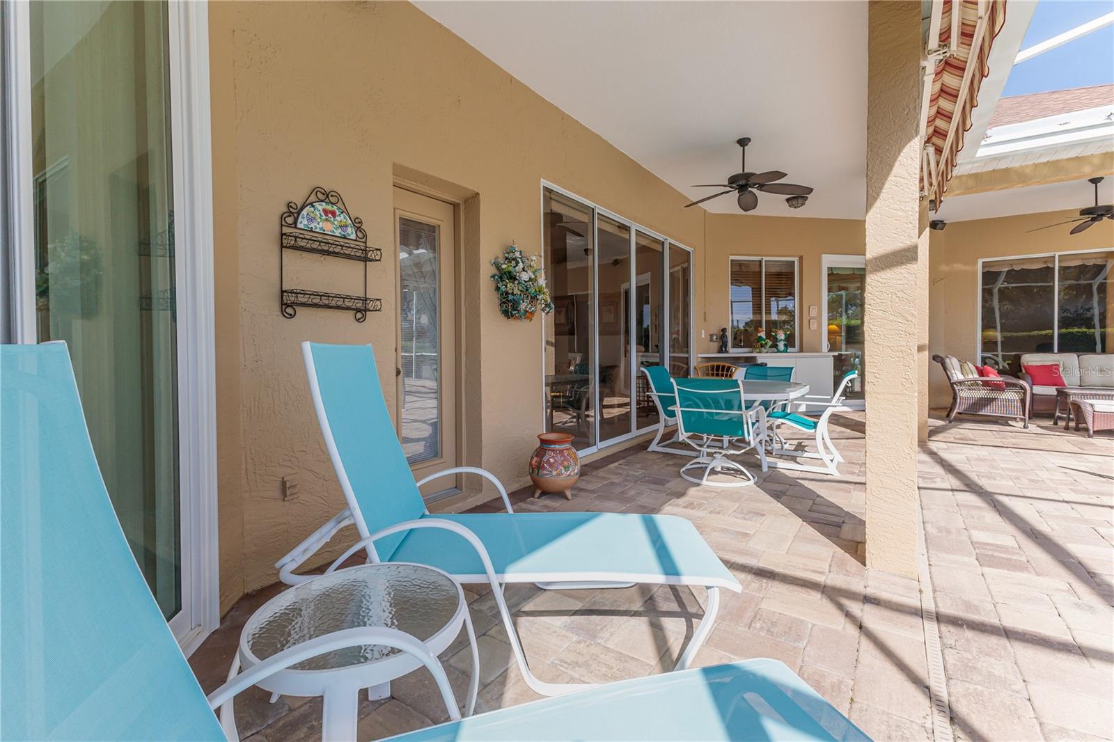 9088 JUSTINE DR, WEEKI WACHEE, FL, 34613