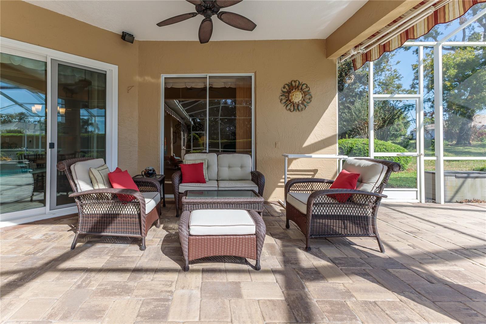 9088 JUSTINE DR, WEEKI WACHEE, FL, 34613