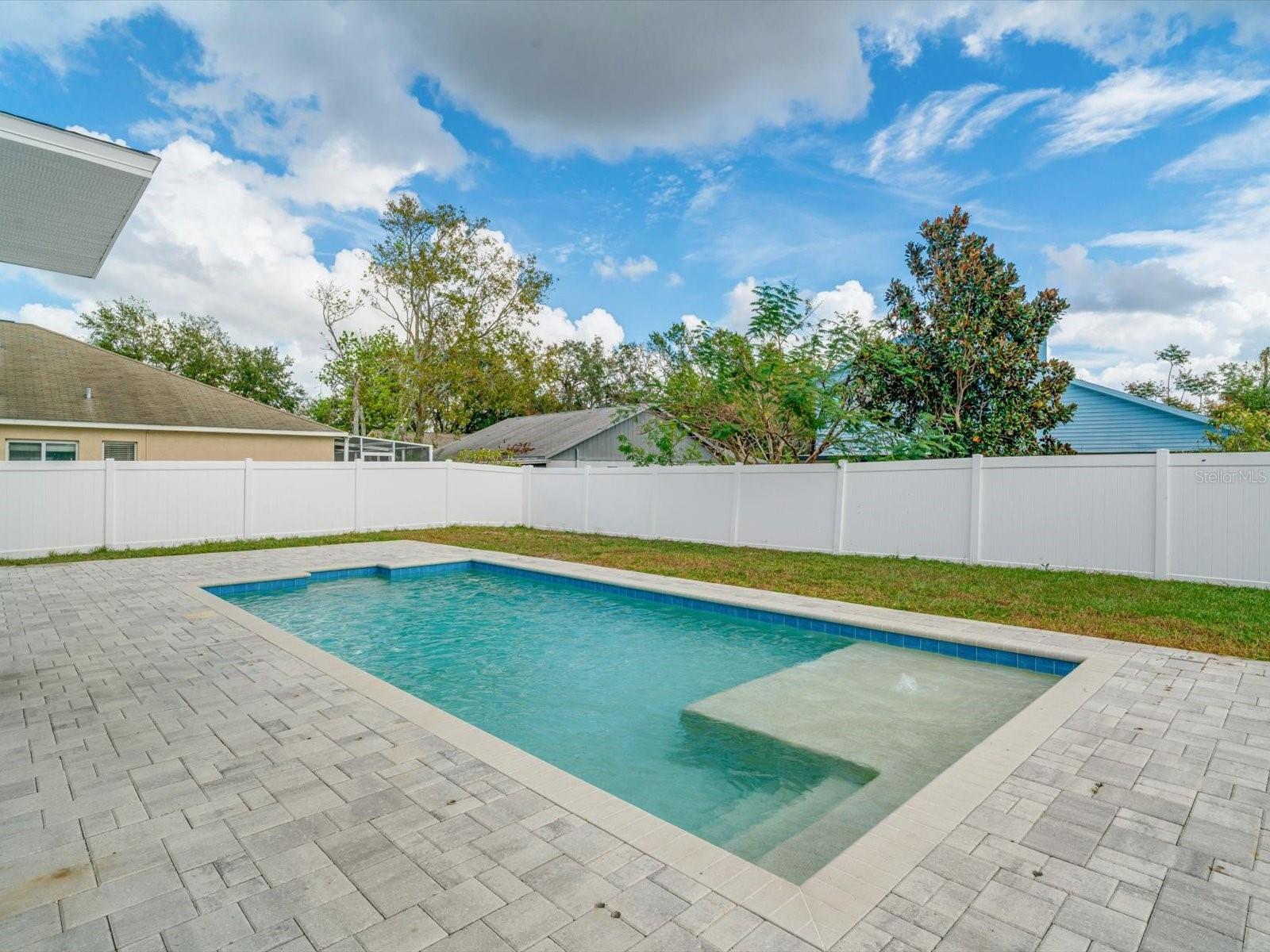 12811 LONGCREST DR, RIVERVIEW, FL, 33579