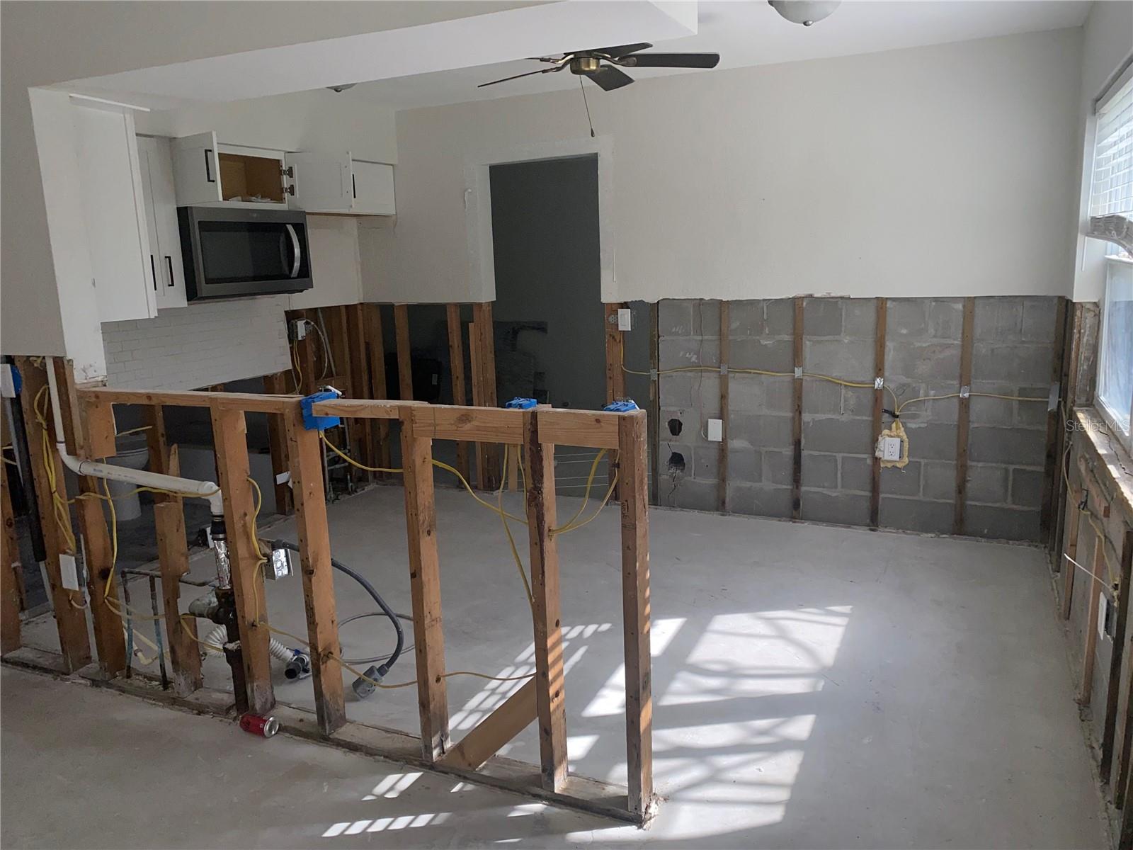 1702 BAYOU GRANDE BLVD NE, ST PETERSBURG, FL, 33703