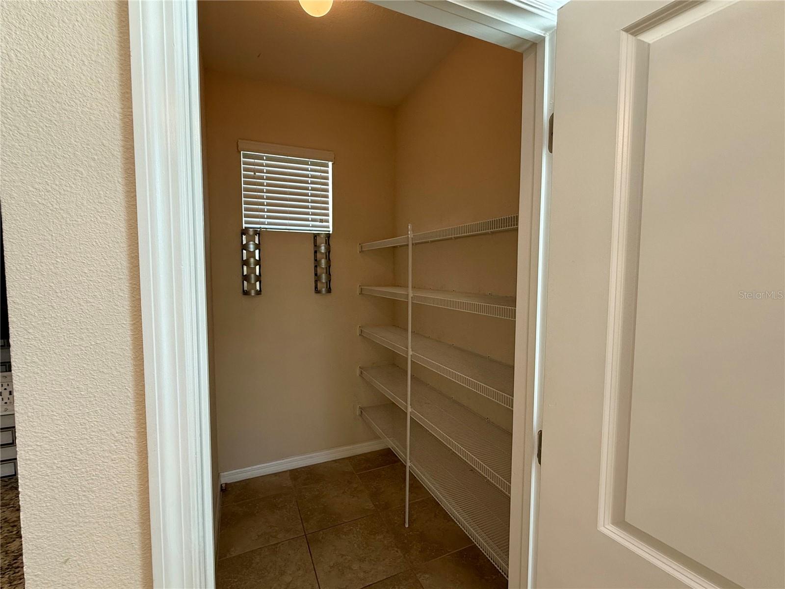 8382 ENCLAVE WAY #101, SARASOTA, FL, 34243