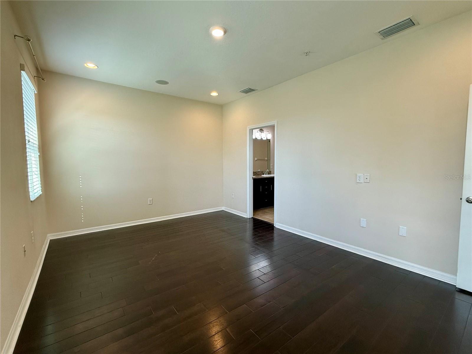 8382 ENCLAVE WAY #101, SARASOTA, FL, 34243