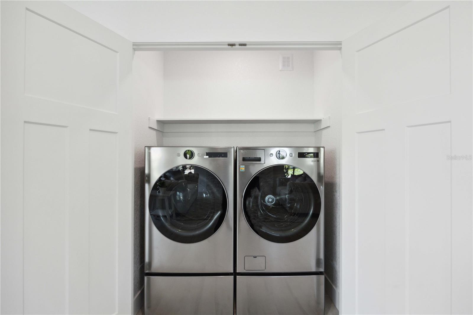 5246 BAY SHORE RD, SARASOTA, FL, 34234