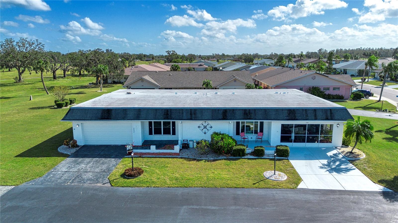 332 CLUB MANOR DR #10, SUN CITY CENTER, FL, 33573