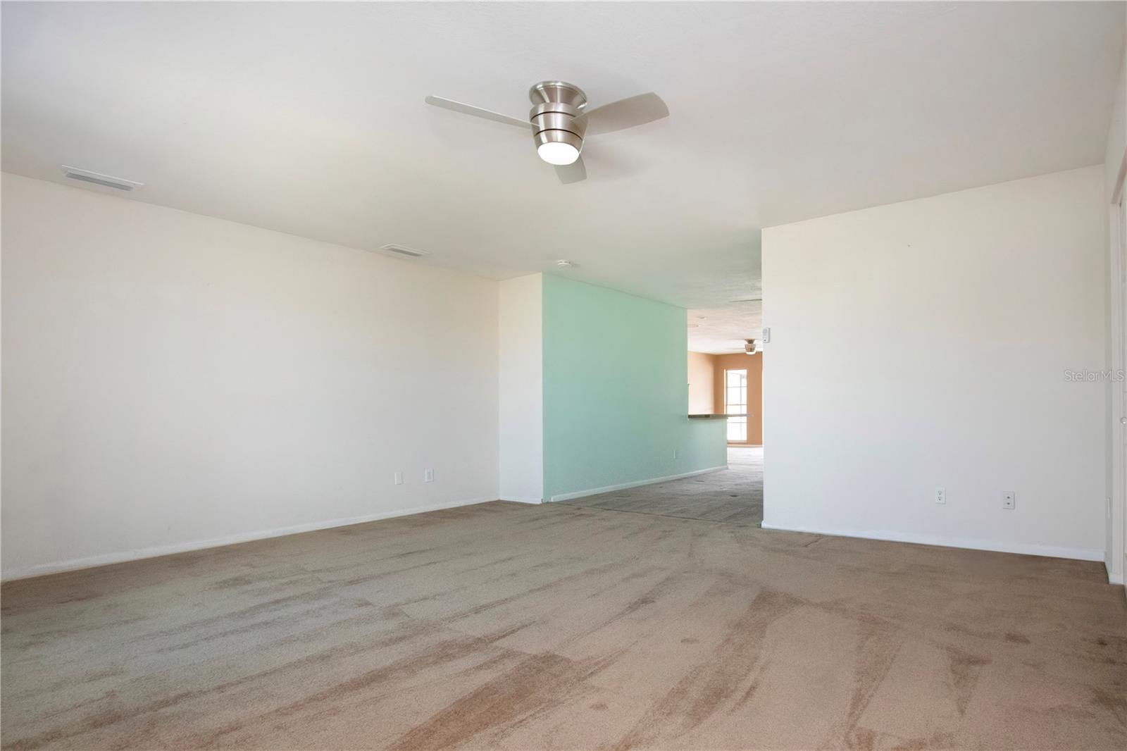 332 CLUB MANOR DR #10, SUN CITY CENTER, FL, 33573