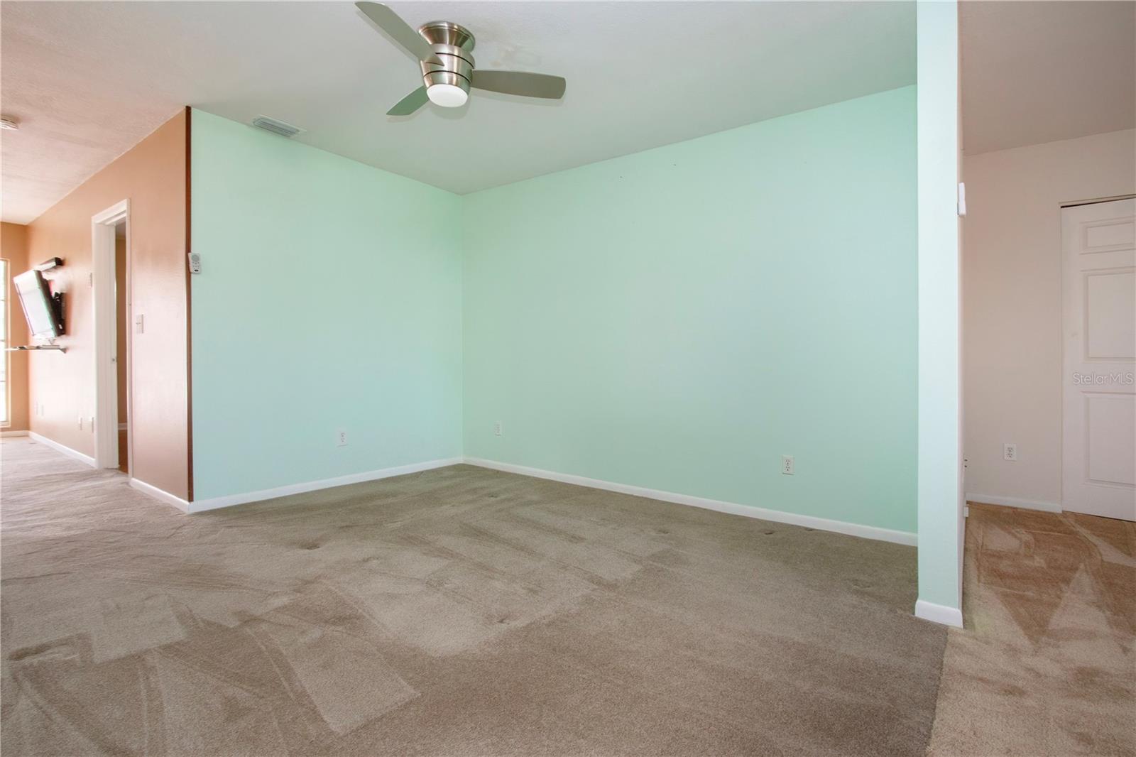 332 CLUB MANOR DR #10, SUN CITY CENTER, FL, 33573