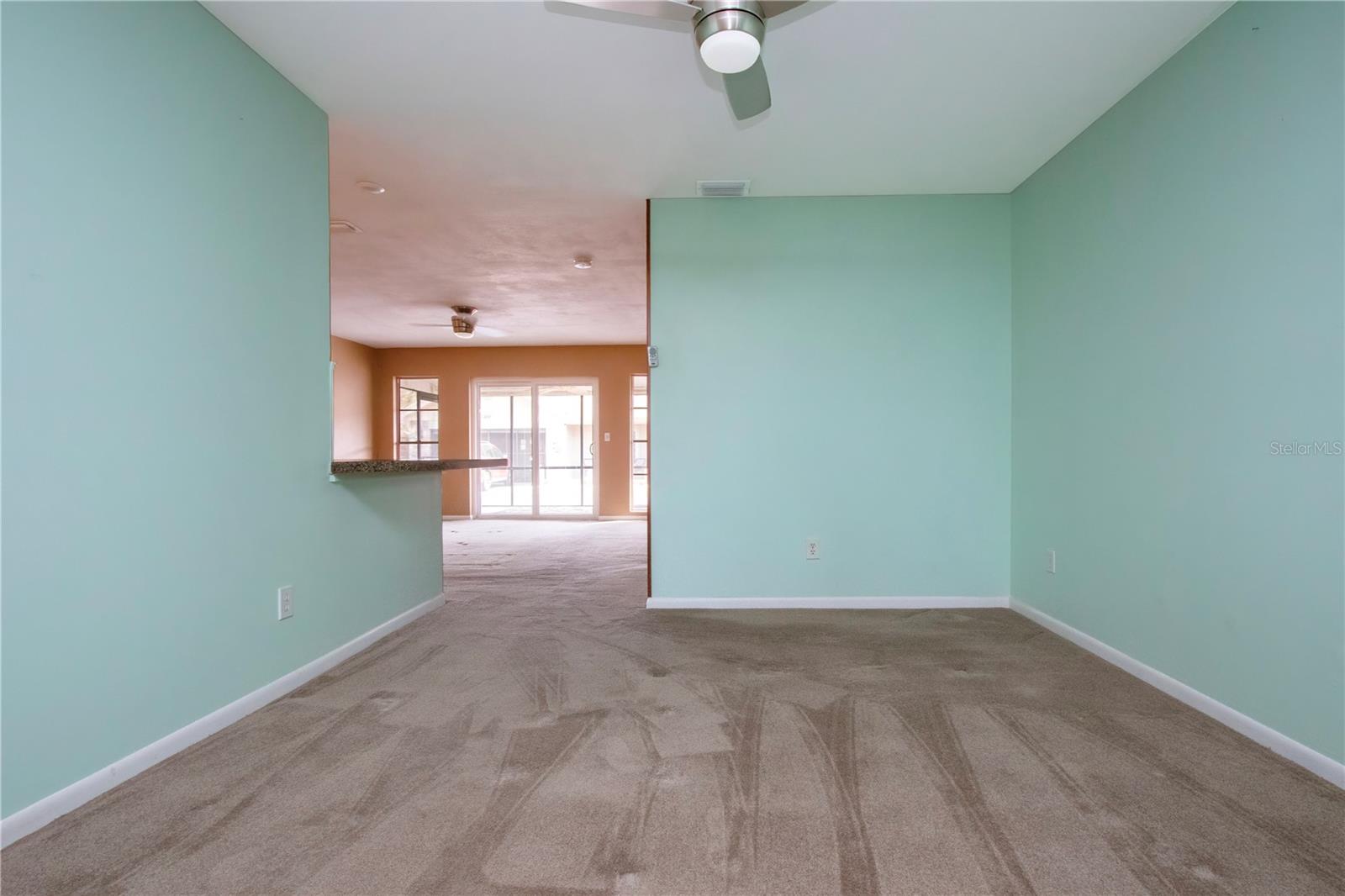 332 CLUB MANOR DR #10, SUN CITY CENTER, FL, 33573