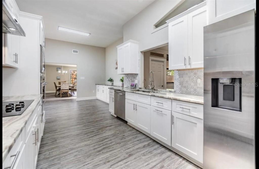2305 FLAMING ARROW DR, LAKELAND, FL, 33813