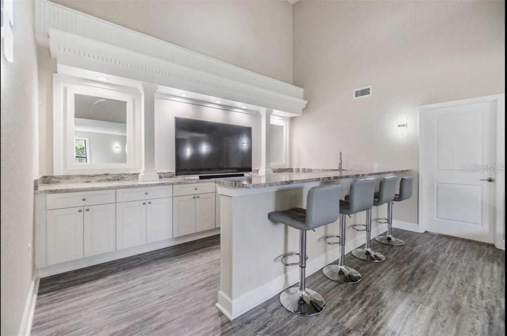 2305 FLAMING ARROW DR, LAKELAND, FL, 33813