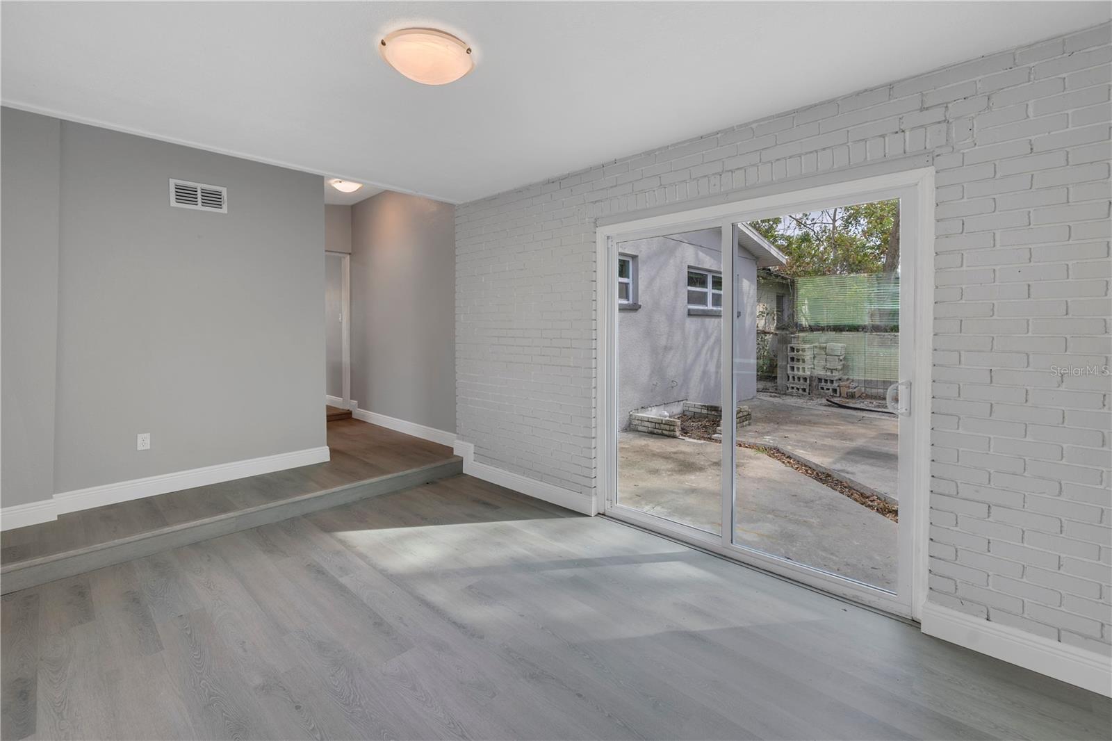 4027 7TH ST S, ST PETERSBURG, FL, 33705