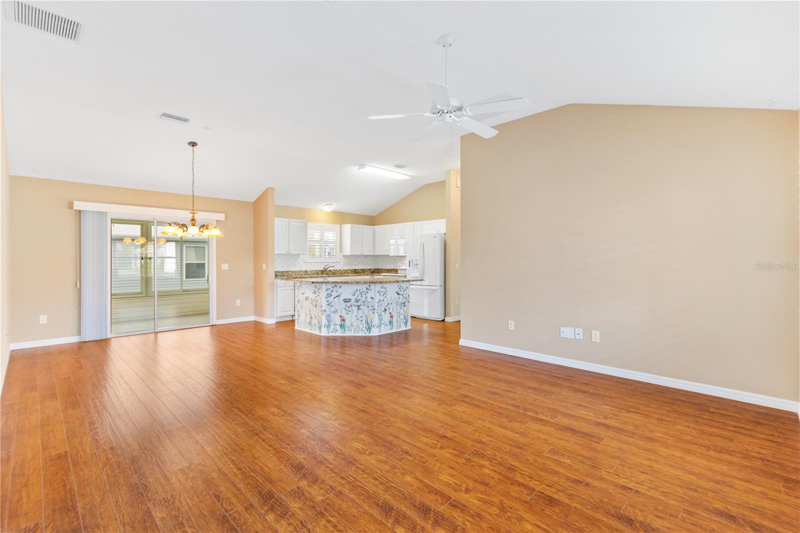 586 HARTLEY PL, THE VILLAGES, FL, 32162
