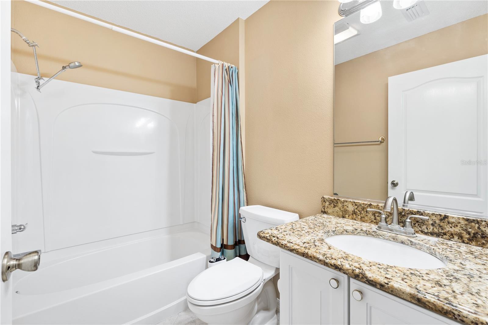 586 HARTLEY PL, THE VILLAGES, FL, 32162