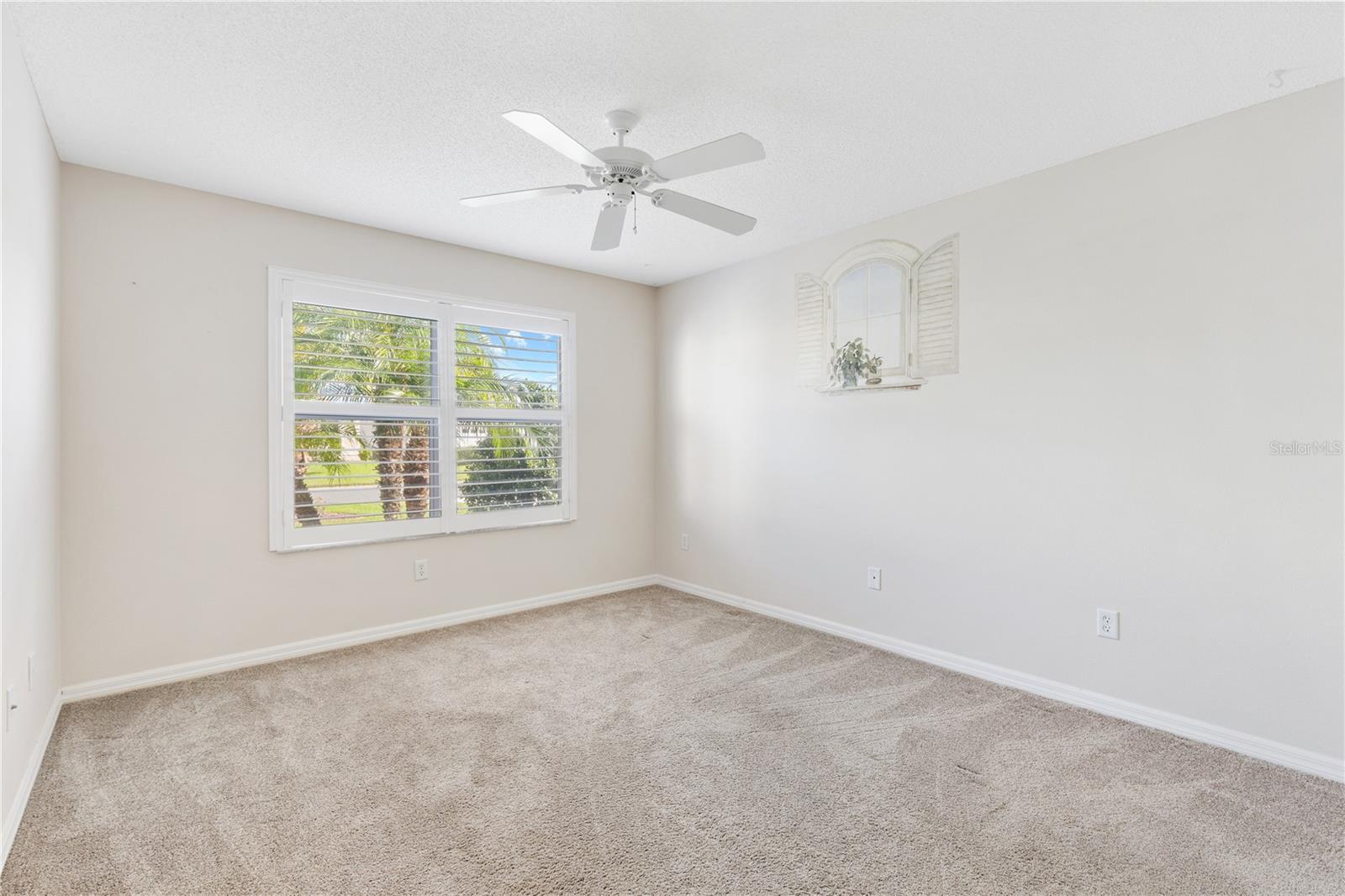 586 HARTLEY PL, THE VILLAGES, FL, 32162