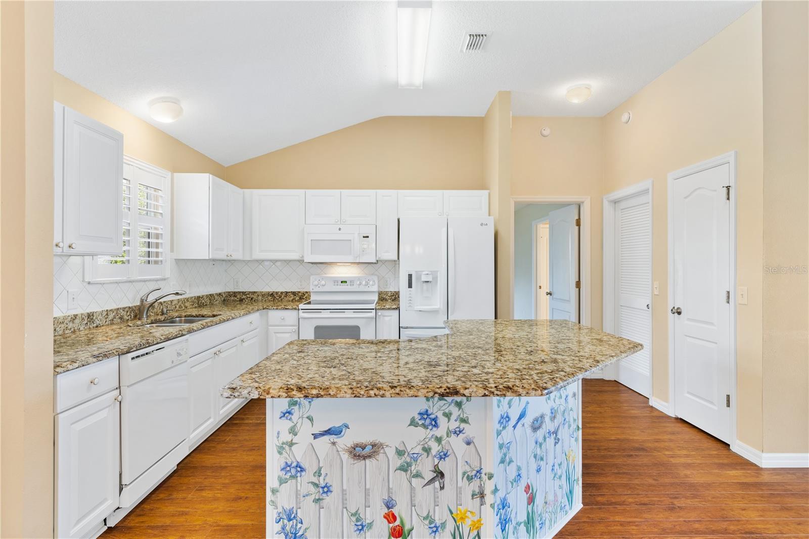 586 HARTLEY PL, THE VILLAGES, FL, 32162
