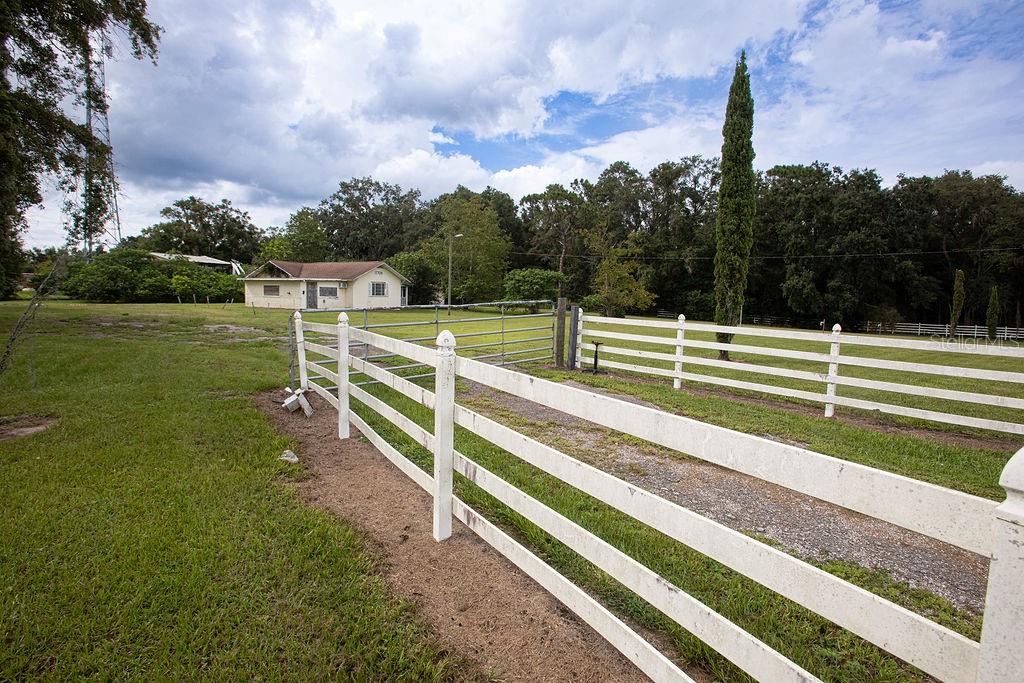 17701 US HIGHWAY 41, SPRING HILL, FL, 34610