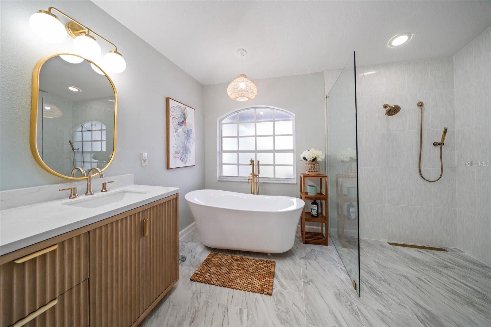 1710 GRAND CENTRAL DR, TARPON SPRINGS, FL, 34689