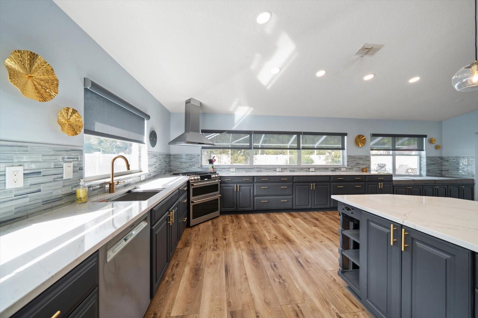 1710 GRAND CENTRAL DR, TARPON SPRINGS, FL, 34689