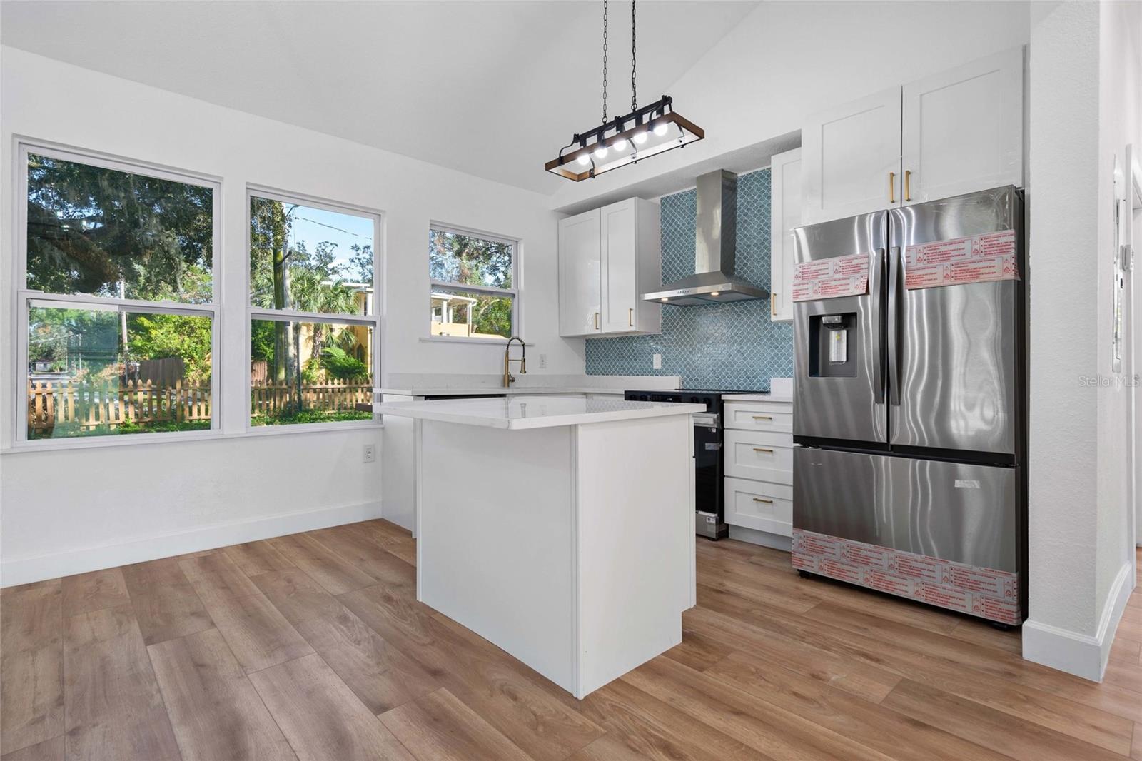 1021 E 25TH AVE, TAMPA, FL, 33605