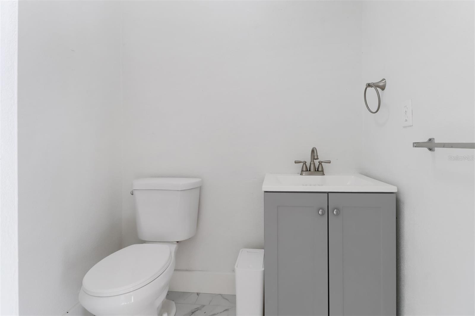 11915 PRINCE CHARLES CT, CAPE CORAL, FL, 33991