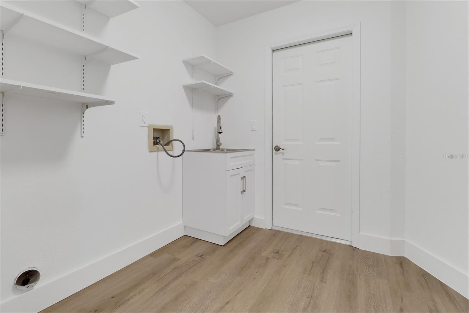 11915 PRINCE CHARLES CT, CAPE CORAL, FL, 33991