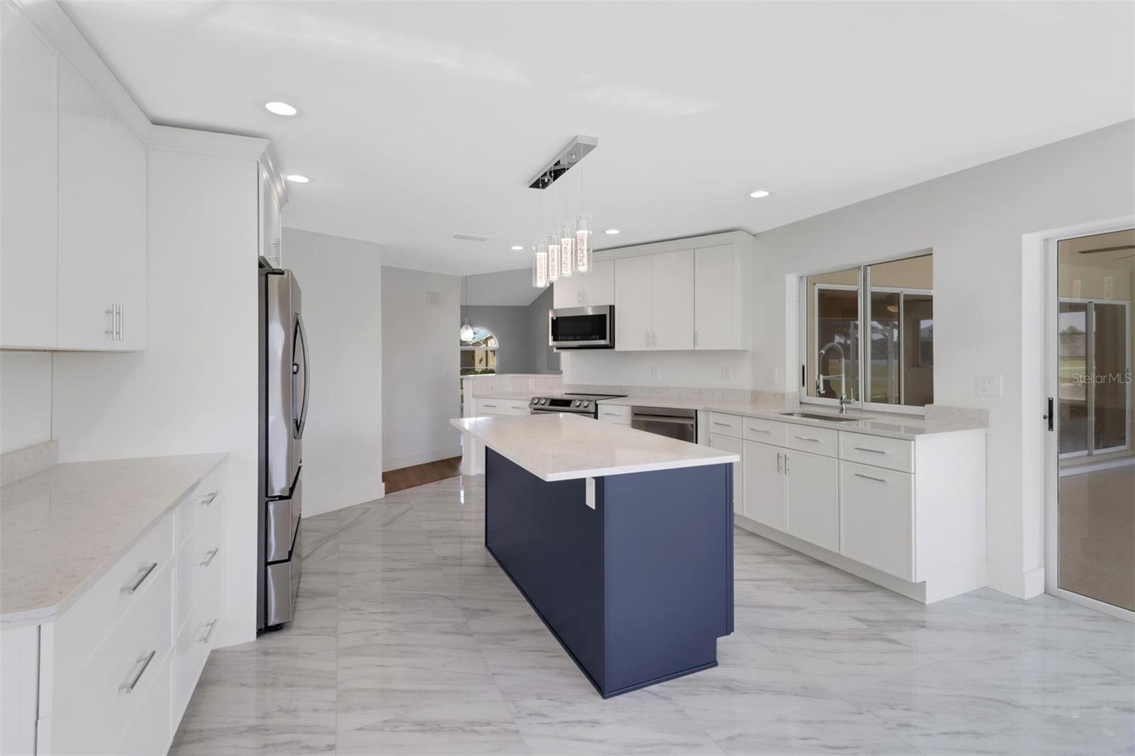 11915 PRINCE CHARLES CT, CAPE CORAL, FL, 33991