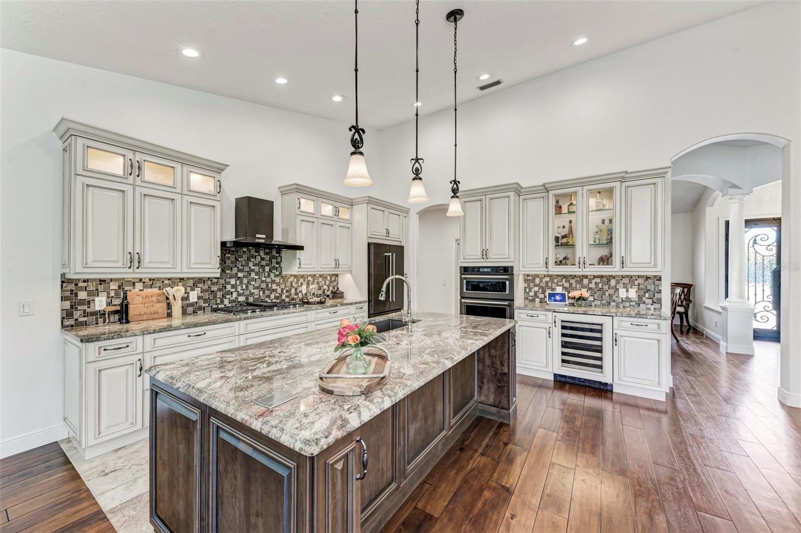 3801 EAGLE HAMMOCK DR, SARASOTA, FL, 34240