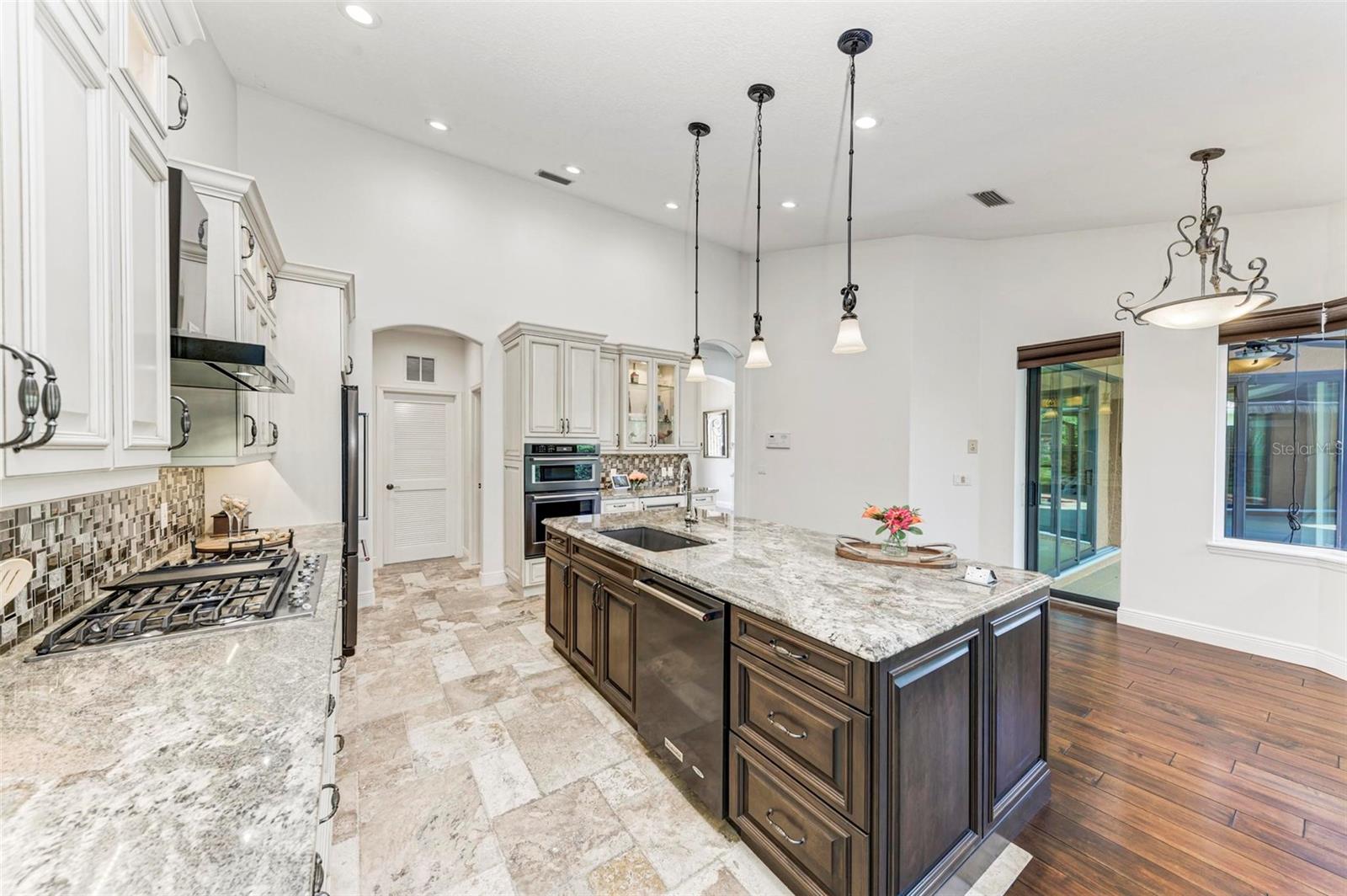 3801 EAGLE HAMMOCK DR, SARASOTA, FL, 34240