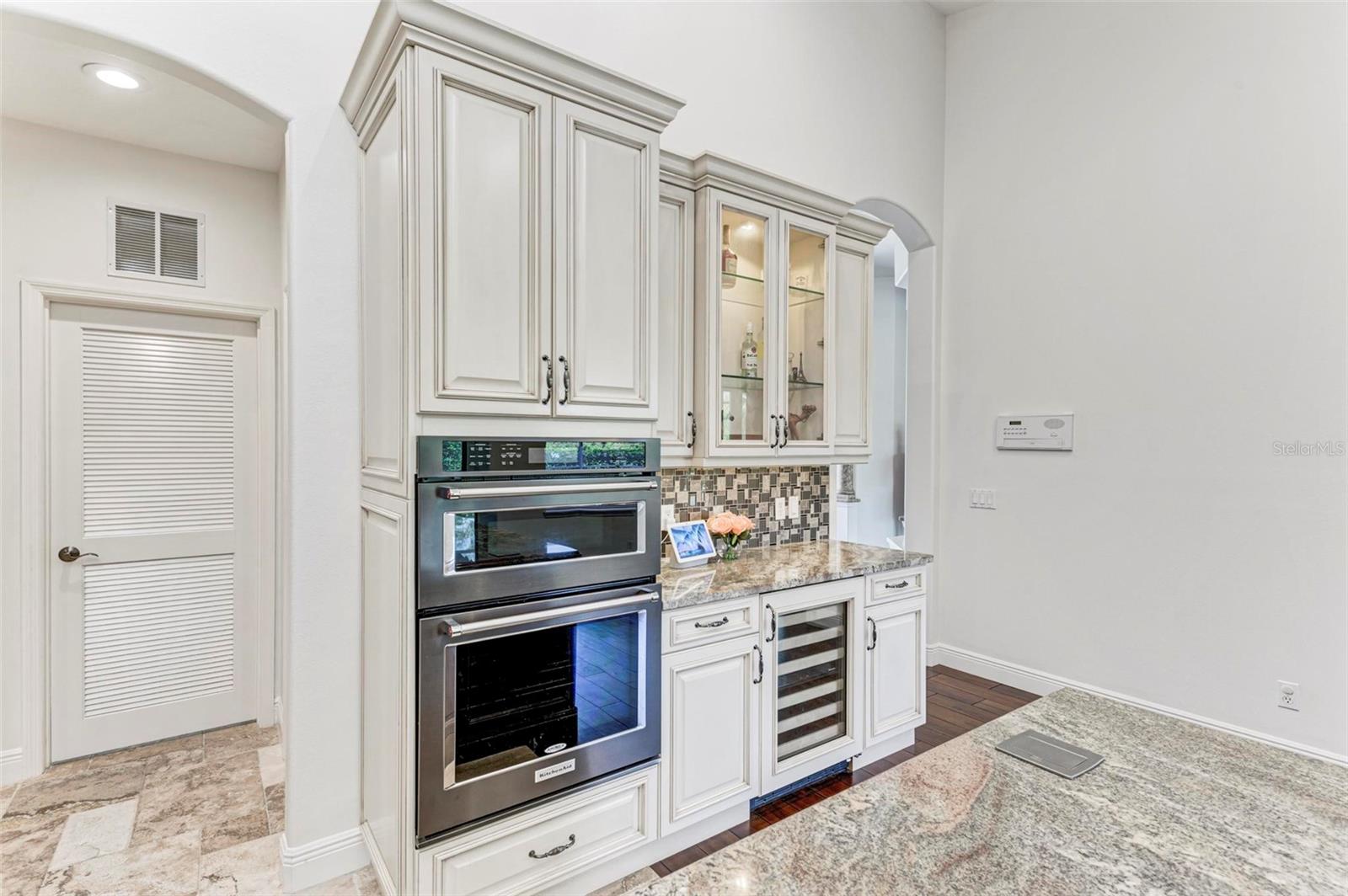 3801 EAGLE HAMMOCK DR, SARASOTA, FL, 34240