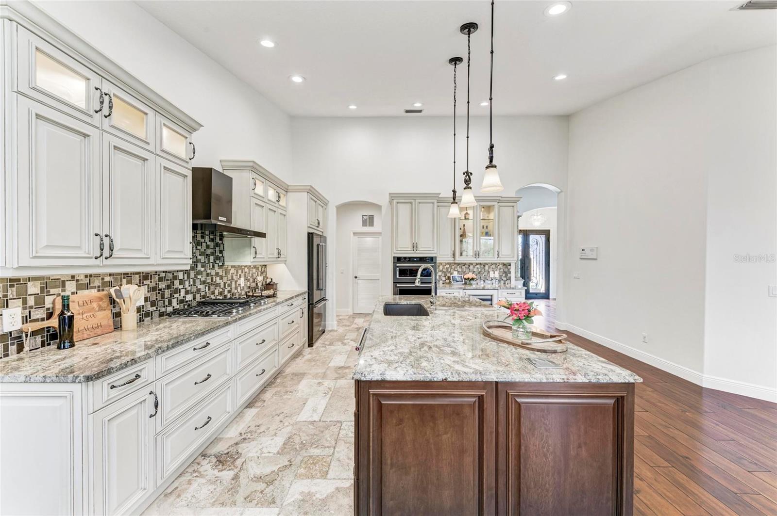 3801 EAGLE HAMMOCK DR, SARASOTA, FL, 34240