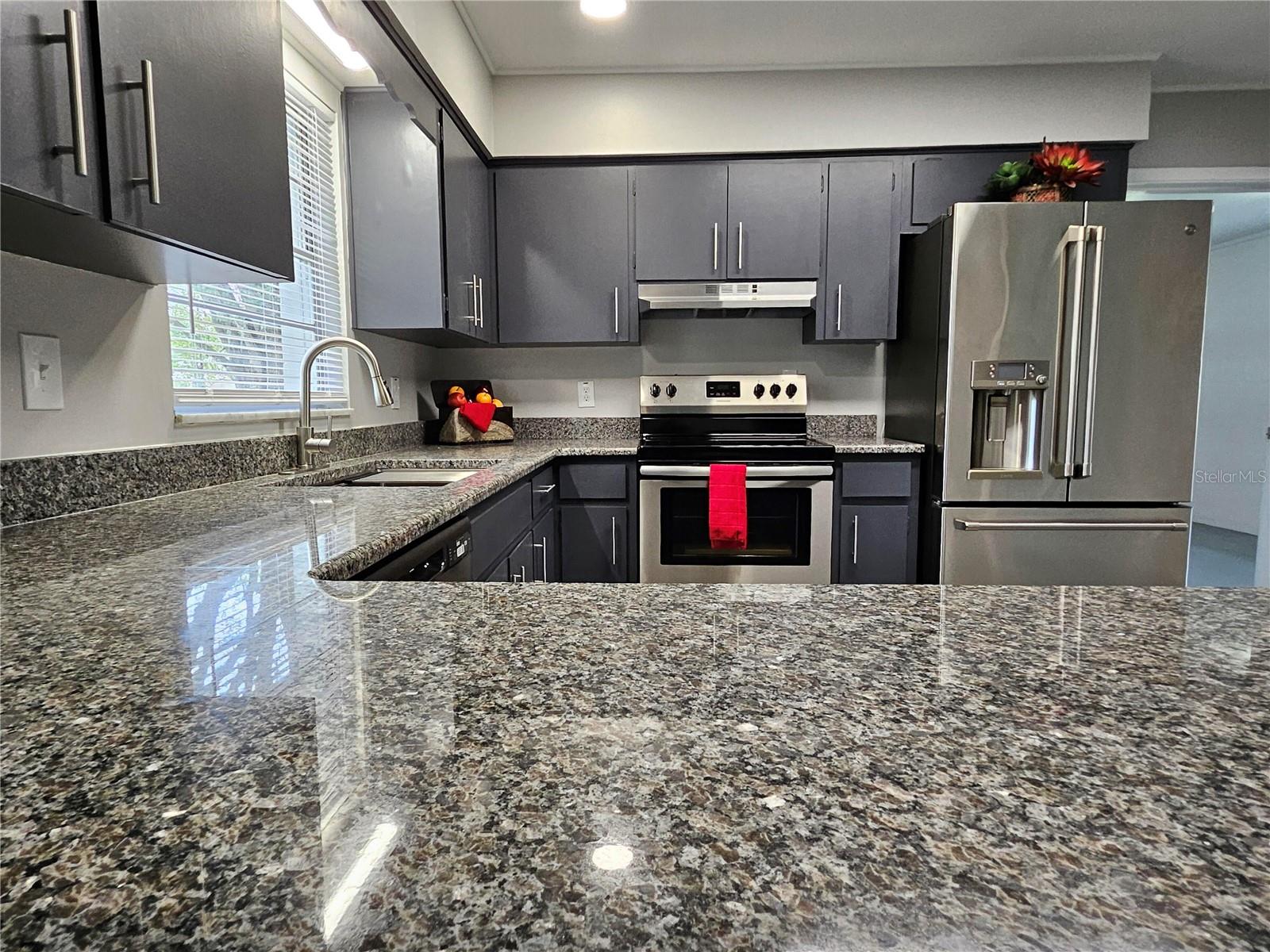 5528 FLAMINGO AVE, LAKELAND, FL, 33809