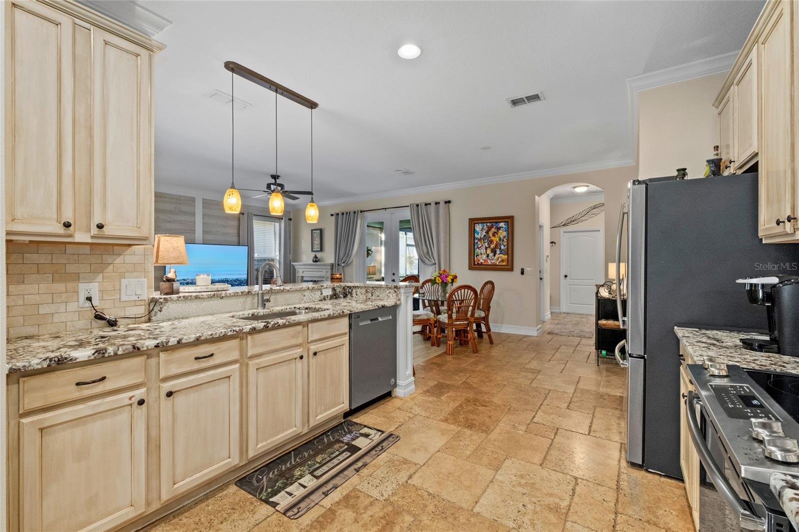 7011 BEARGRASS RD, HARMONY, FL, 34773