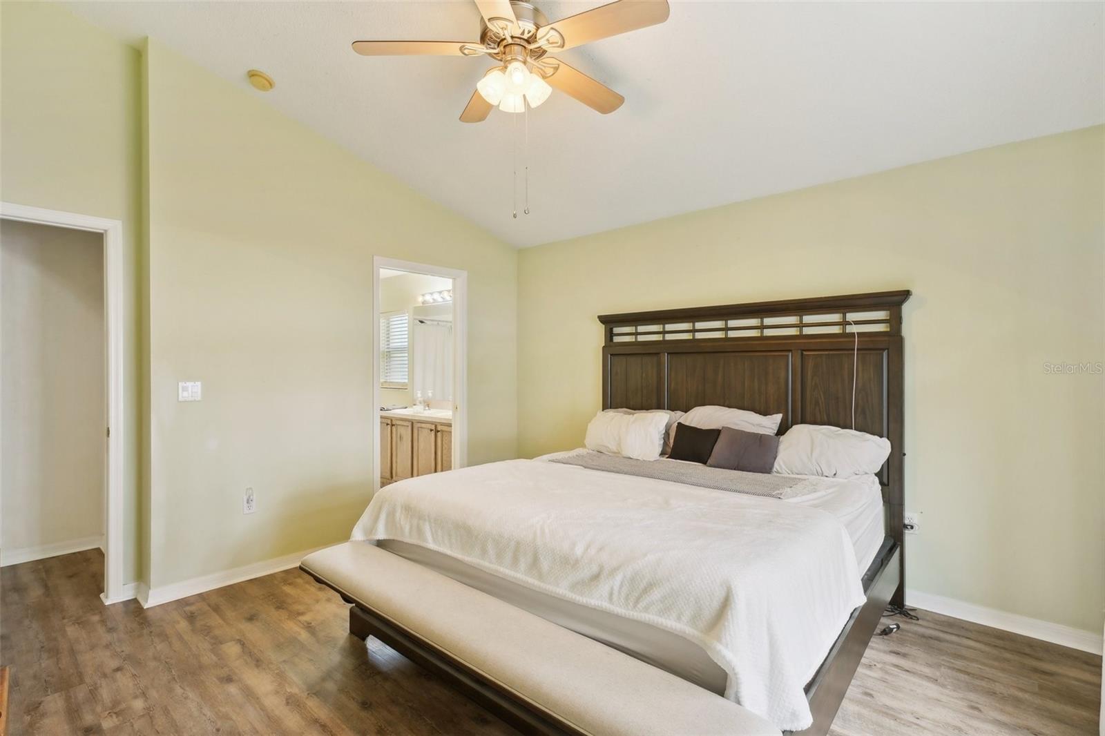 2700 HAWK ROOST CT, HOLIDAY, FL, 34691