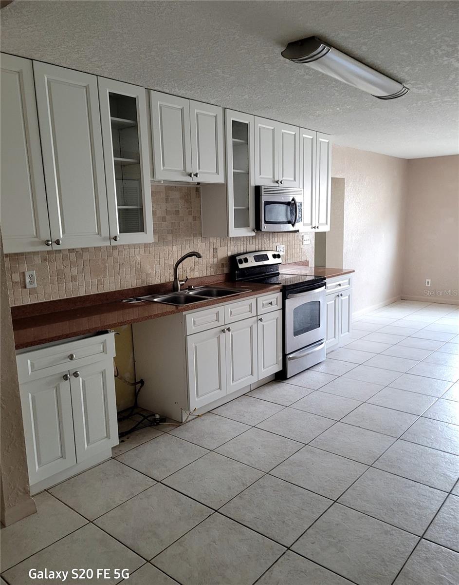 2008 LILY CT, SANFORD, FL, 32771