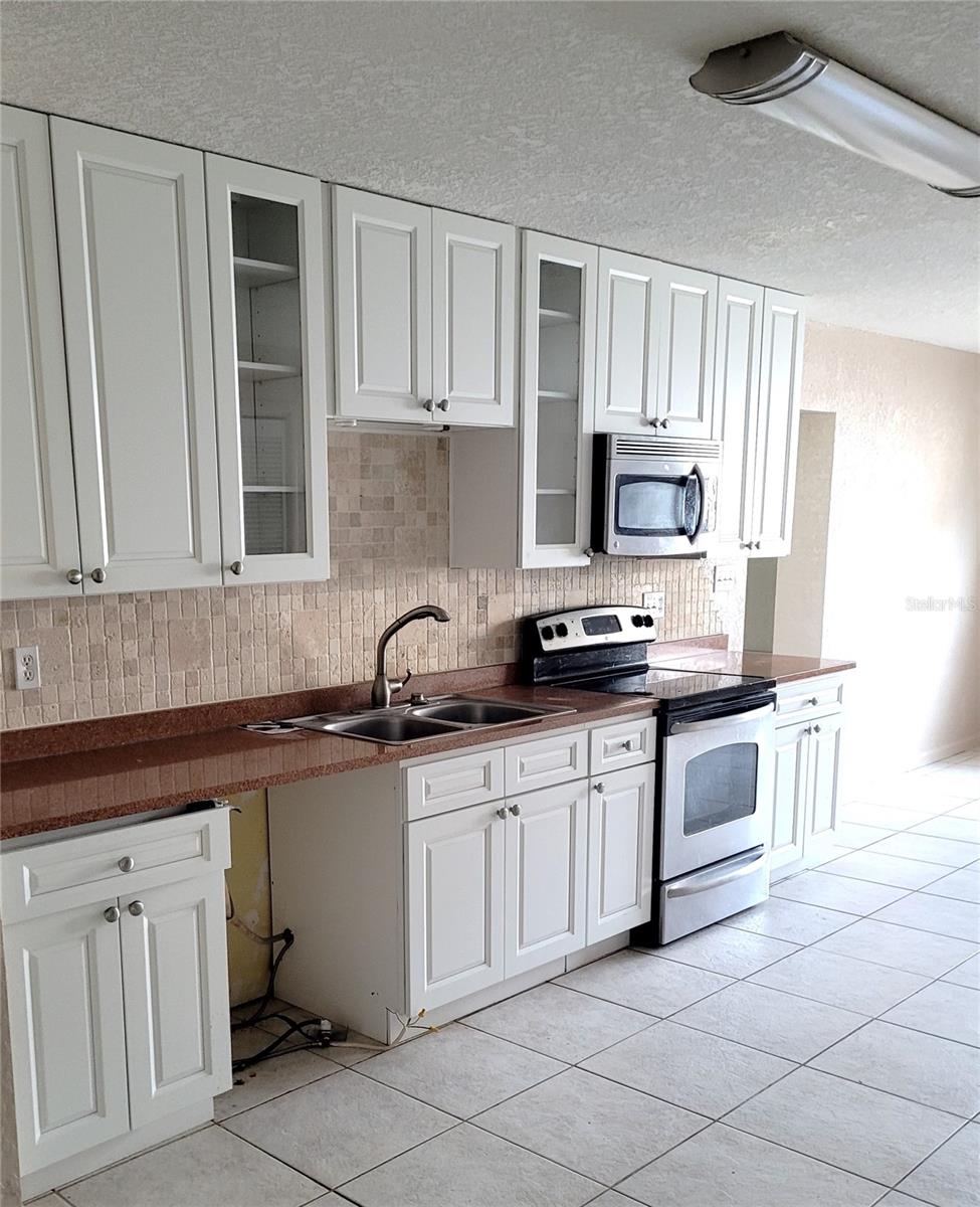 2008 LILY CT, SANFORD, FL, 32771