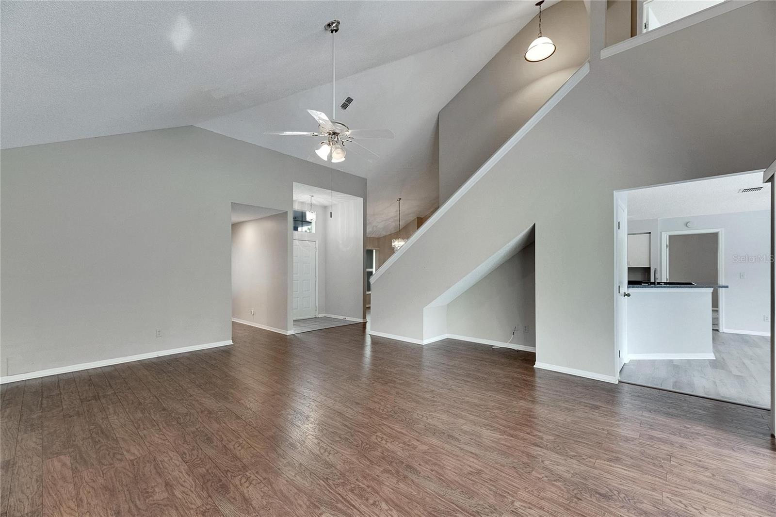2113 E DEL WEBB BLVD, SUN CITY CENTER, FL, 33573