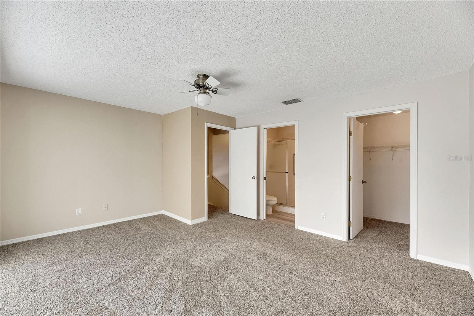 2113 E DEL WEBB BLVD, SUN CITY CENTER, FL, 33573