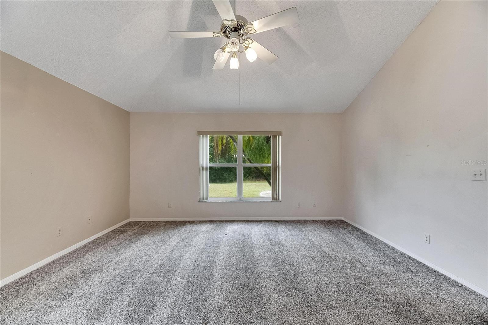 2113 E DEL WEBB BLVD, SUN CITY CENTER, FL, 33573