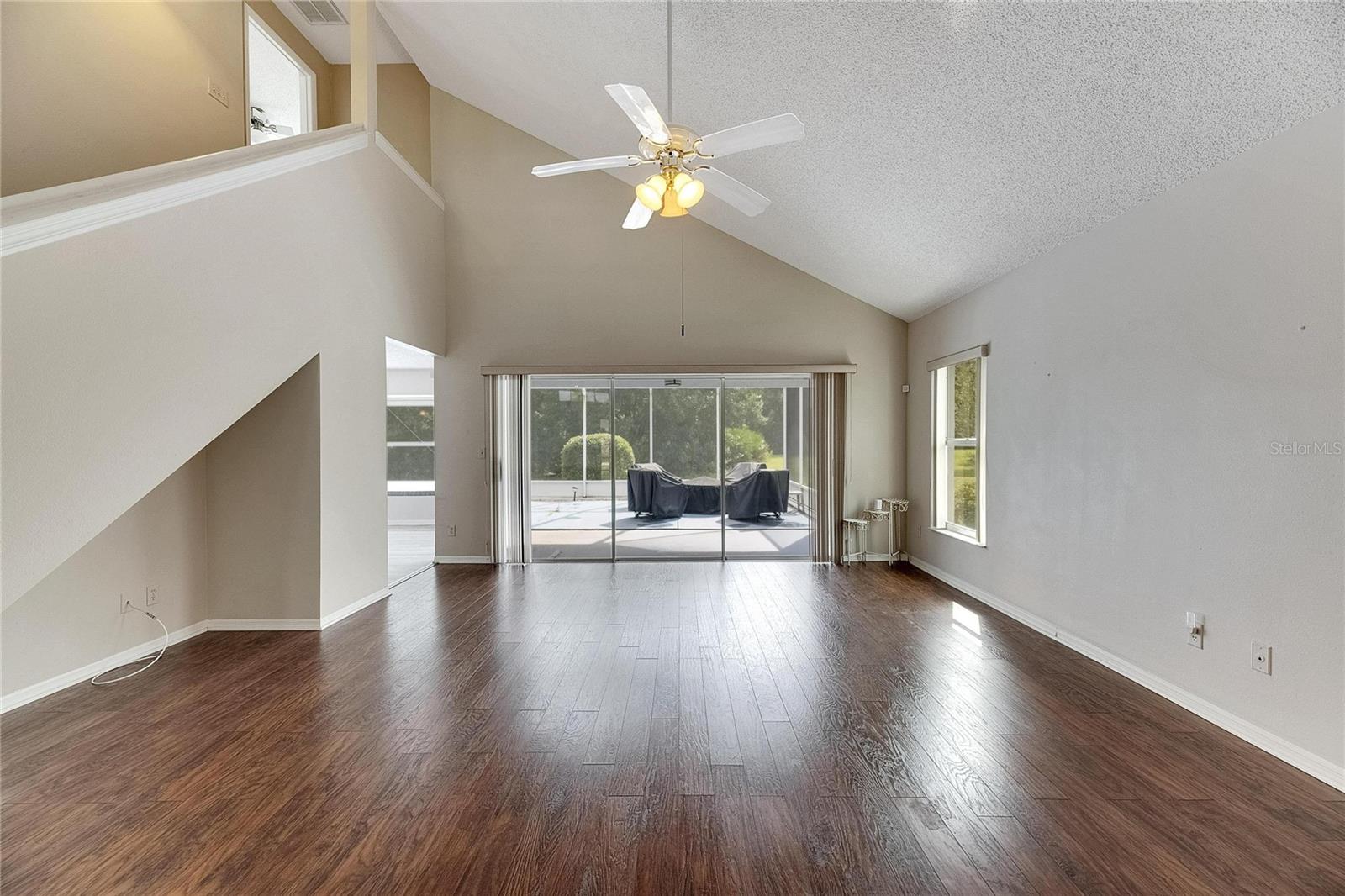 2113 E DEL WEBB BLVD, SUN CITY CENTER, FL, 33573