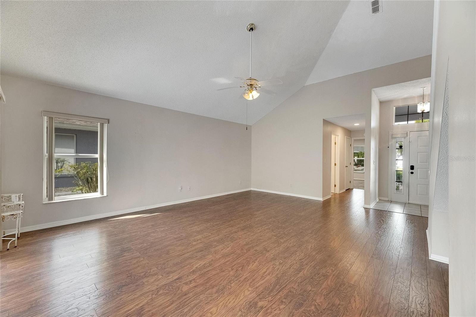 2113 E DEL WEBB BLVD, SUN CITY CENTER, FL, 33573