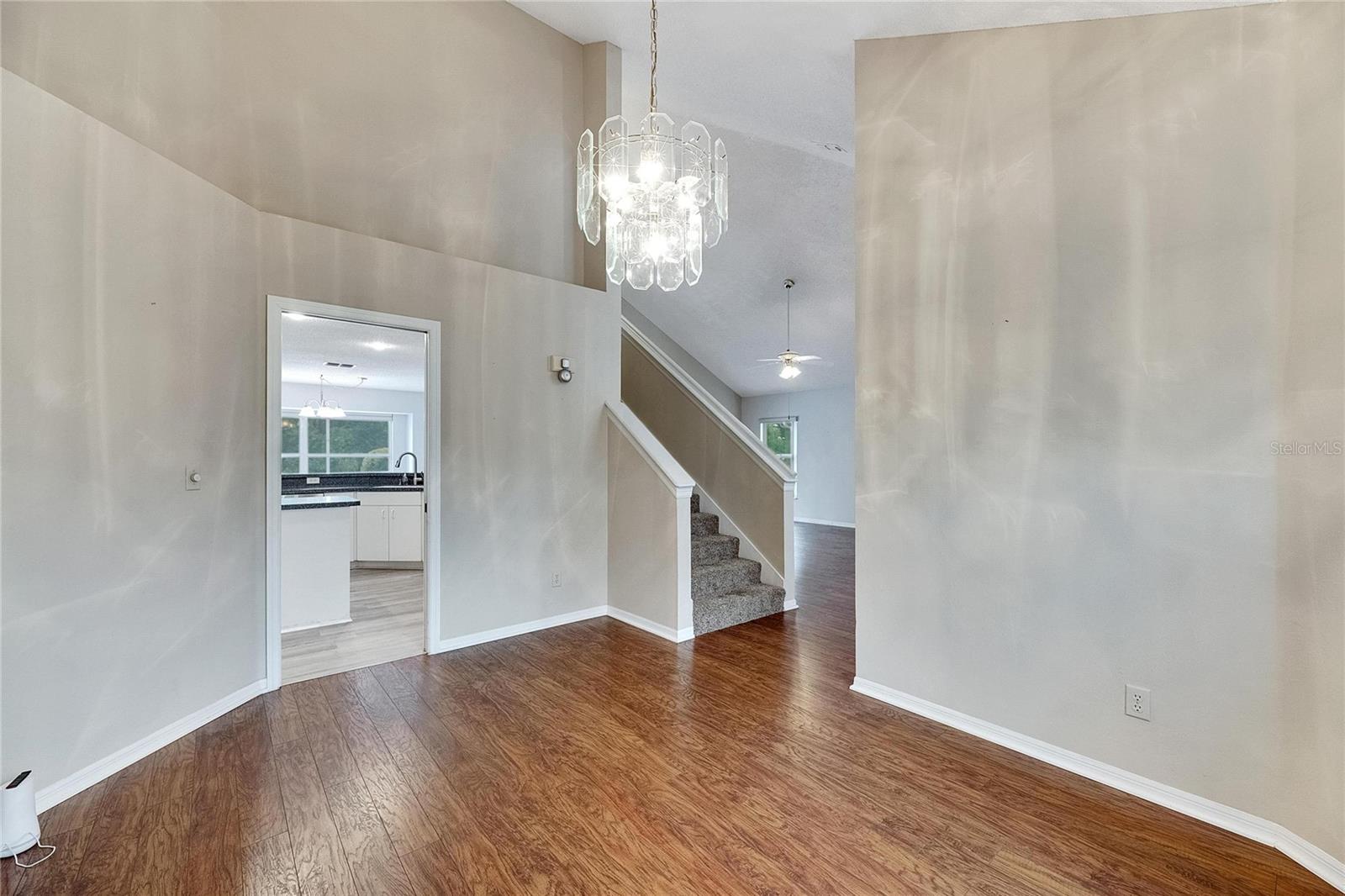 2113 E DEL WEBB BLVD, SUN CITY CENTER, FL, 33573