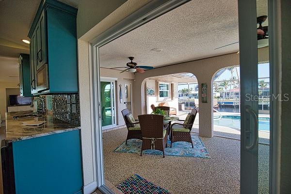 330 SORRENTO CT, PUNTA GORDA, FL, 33950