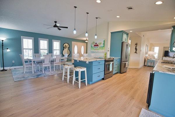 330 SORRENTO CT, PUNTA GORDA, FL, 33950