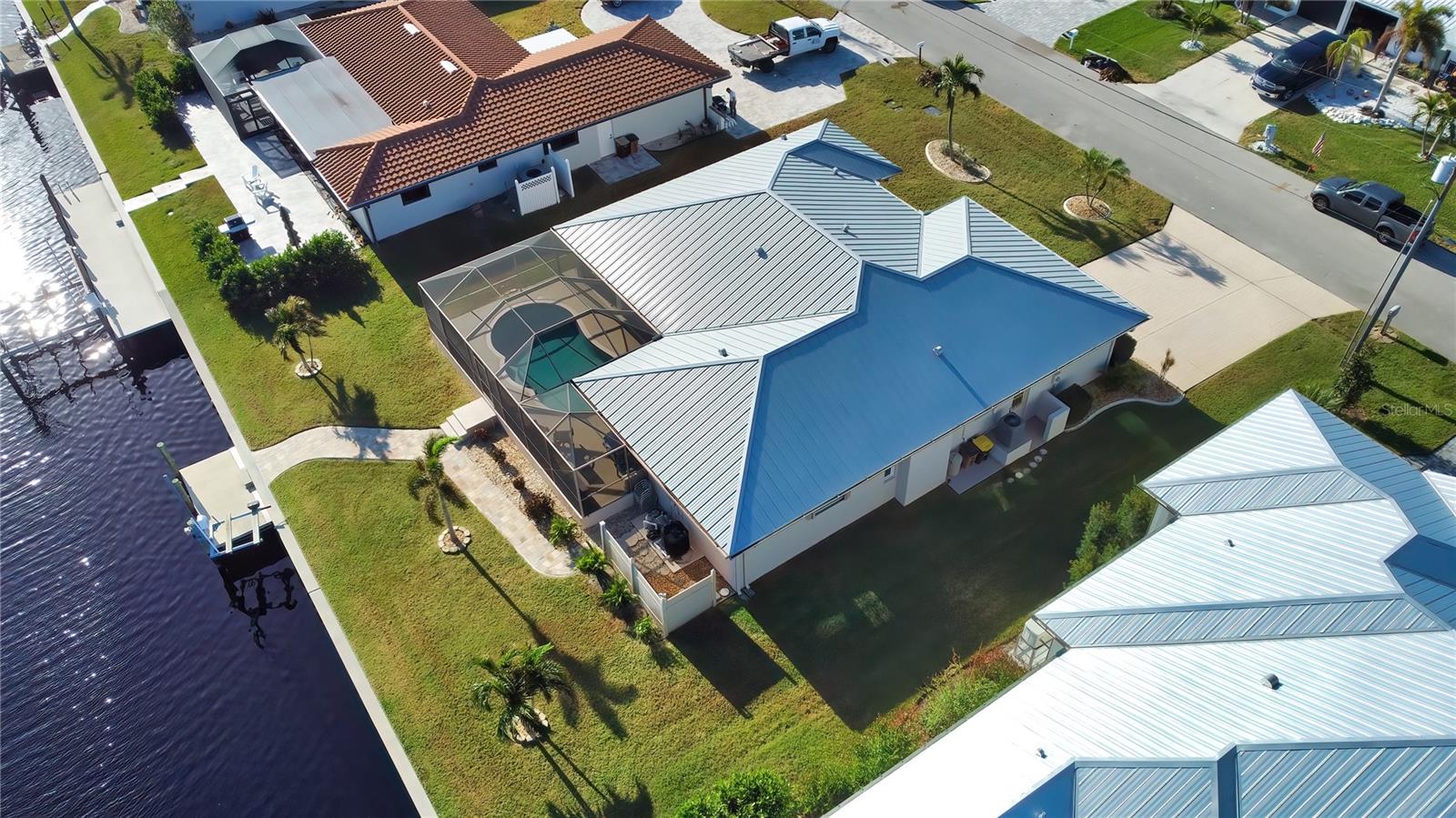 330 SORRENTO CT, PUNTA GORDA, FL, 33950