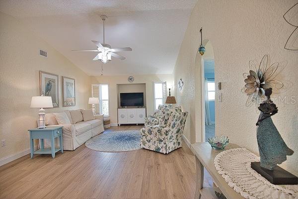 330 SORRENTO CT, PUNTA GORDA, FL, 33950