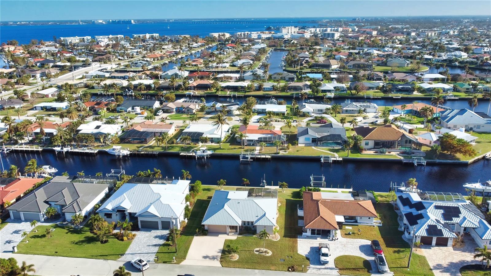 330 SORRENTO CT, PUNTA GORDA, FL, 33950
